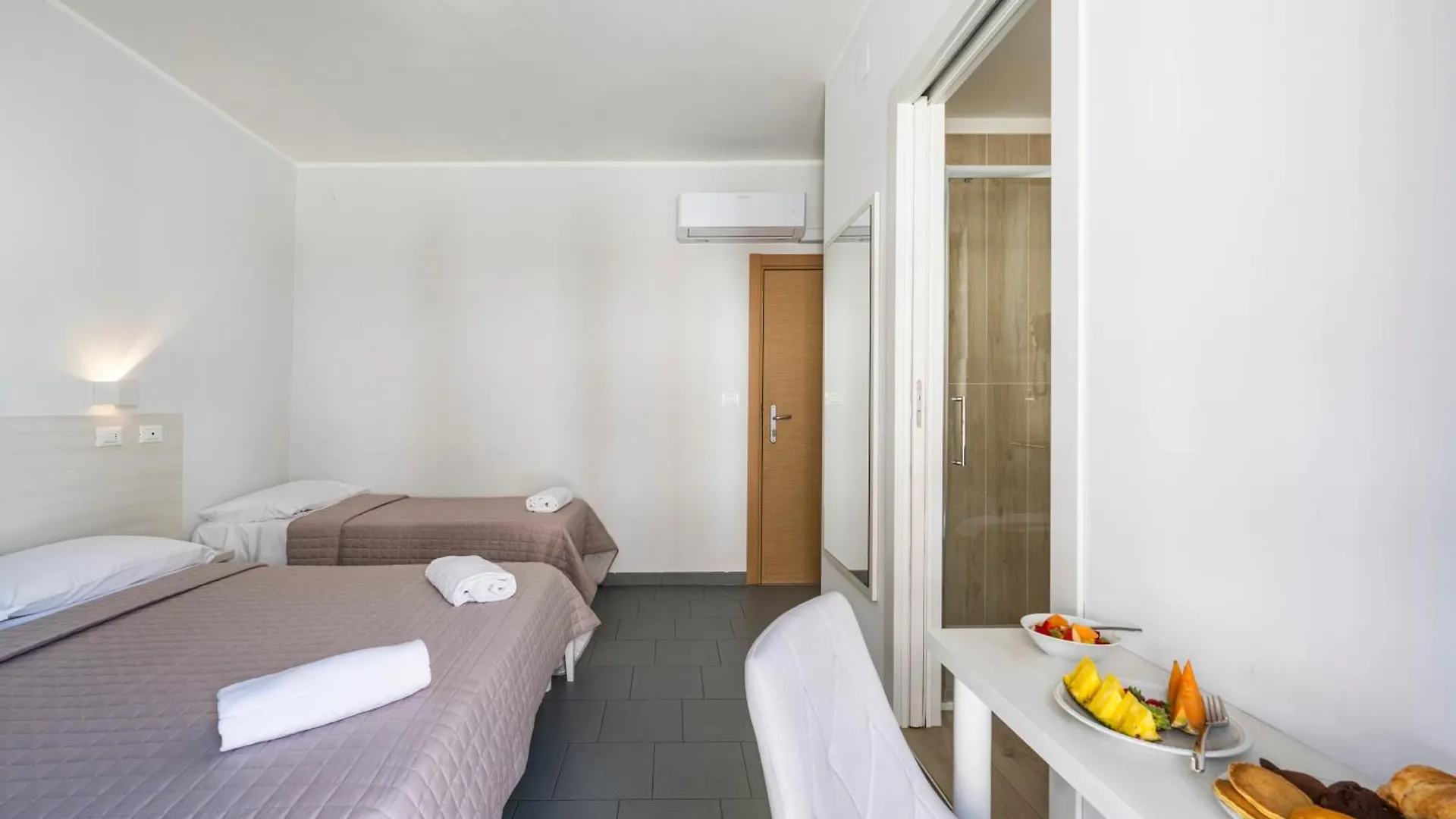 ***  Hotel La Siesta Lido di Jesolo Italy